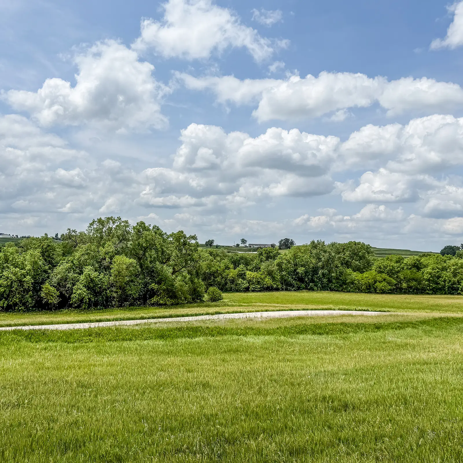 Hilltop acreage lot at Silver Springs south of Council Bluffs, Iowa