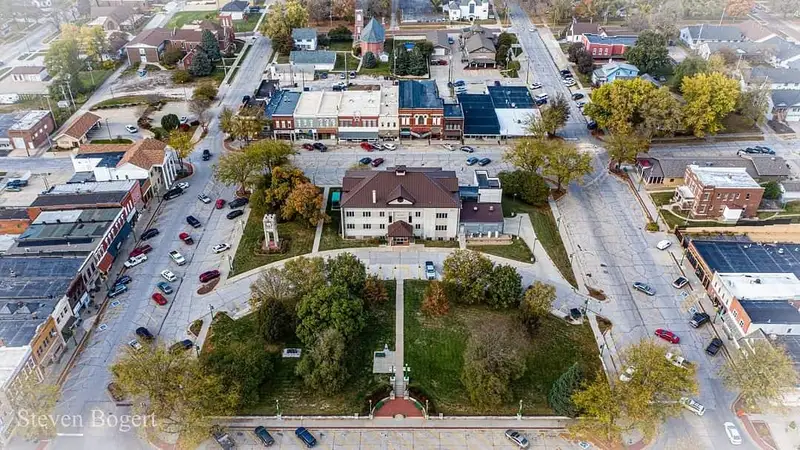 Glenwood town square in Glenwood, Iowa